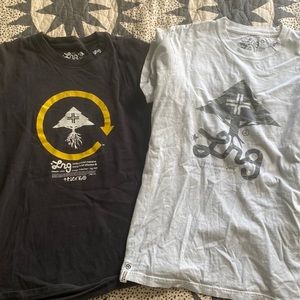 LRG 2 shirts